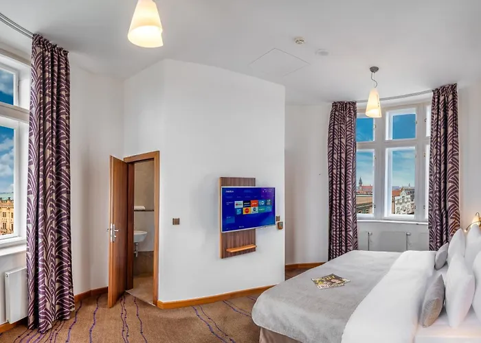 Aparthotel Crown Palace By Adrez