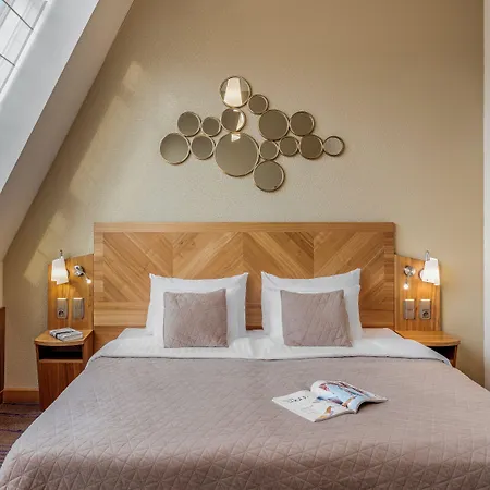 מלון דירות Crown Palace By Adrez פראג