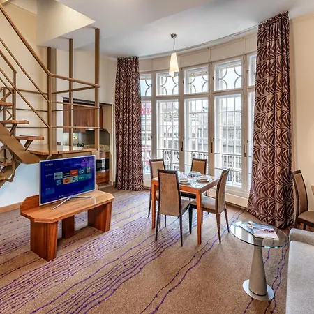 Hotel apartamentowy Crown Palace By Adrez 4*